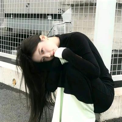 黄色